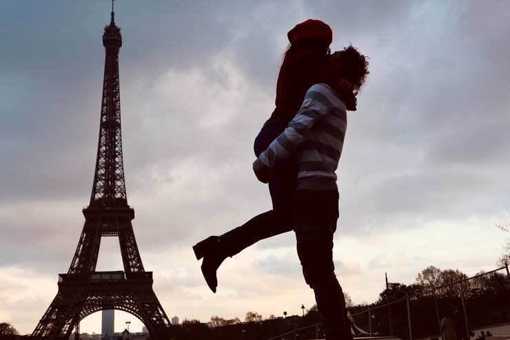 Paris - romantic escape with Explore Horizons