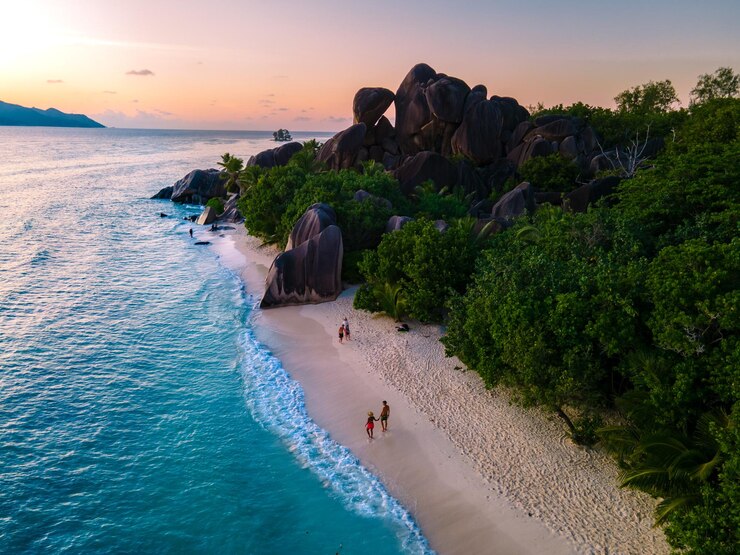 Tropical beaches in Thailand - Explore Horizons Travel